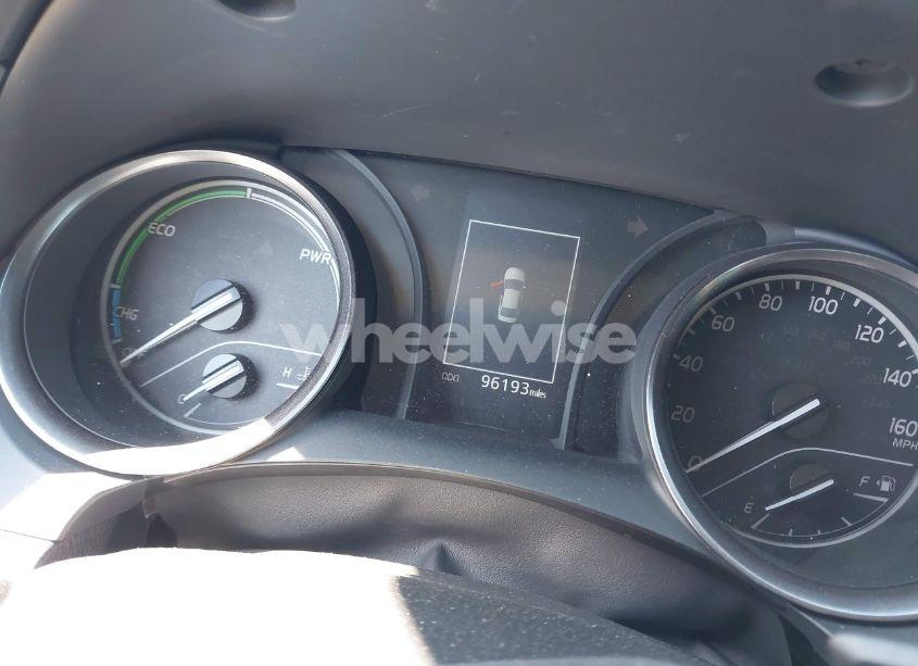 Photo 7 of 2024 Toyota Camry HYBRID SE (VIN 4T1G31AK8RU066633)