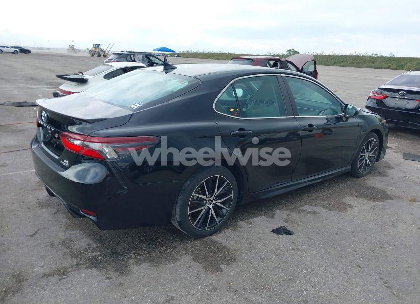 Photo 4 of 2022 Toyota Camry SE HYBRID (VIN 4T1G31AK9NU582137)
