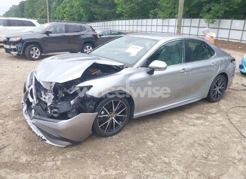 Photo 2 of 2023 Toyota Camry SE HYBRID (VIN 4T1G31AK9PU609131)