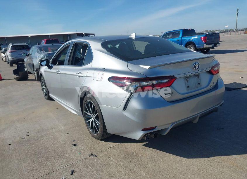 Photo 3 of 2022 Toyota Camry SE HYBRID (VIN 4T1G31AKXNU587007)