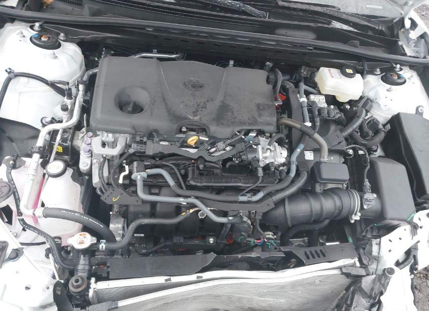 Photo 10 of 2024 Toyota Camry HYBRID SE (VIN 4T1G31AKXRU063474)