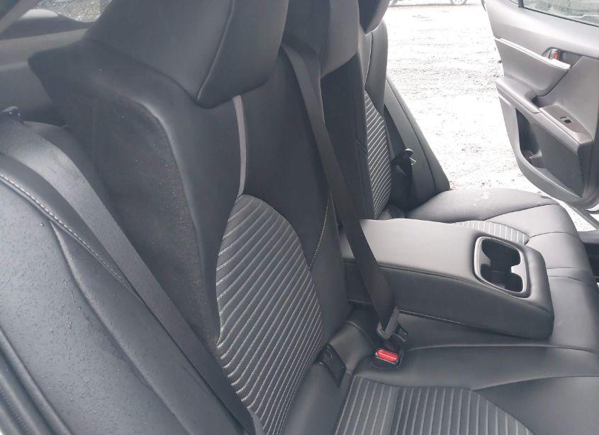Photo 8 of 2024 Toyota Camry HYBRID SE (VIN 4T1G31AKXRU063474)