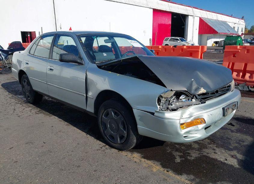 1995 Toyota Camry LE (VIN 4T1GK12E4SU088159) main photo