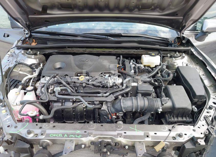 Photo 10 of 2024 Toyota Camry HYBRID LE (VIN 4T1H31AK5RU629030)