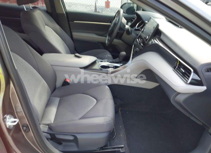 Photo 5 of 2024 Toyota Camry HYBRID LE (VIN 4T1H31AK5RU629030)
