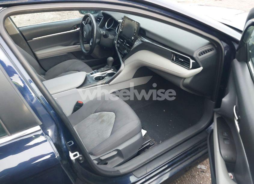 Photo 5 of 2021 Toyota Camry LE HYBRID (VIN 4T1H31AKXMU556620)