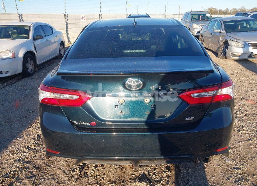 Photo 16 of 2020 Toyota Camry SE (VIN 4T1J11AK0LU915396)