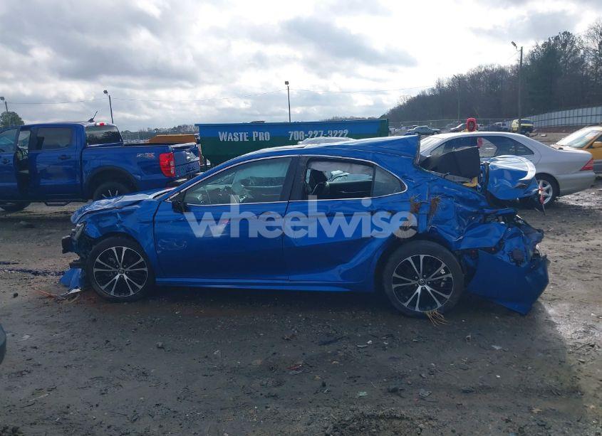 Photo 14 of 2020 Toyota Camry SE (VIN 4T1J11AK2LU392303)