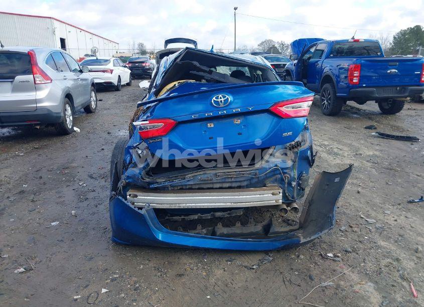 Photo 16 of 2020 Toyota Camry SE (VIN 4T1J11AK2LU392303)