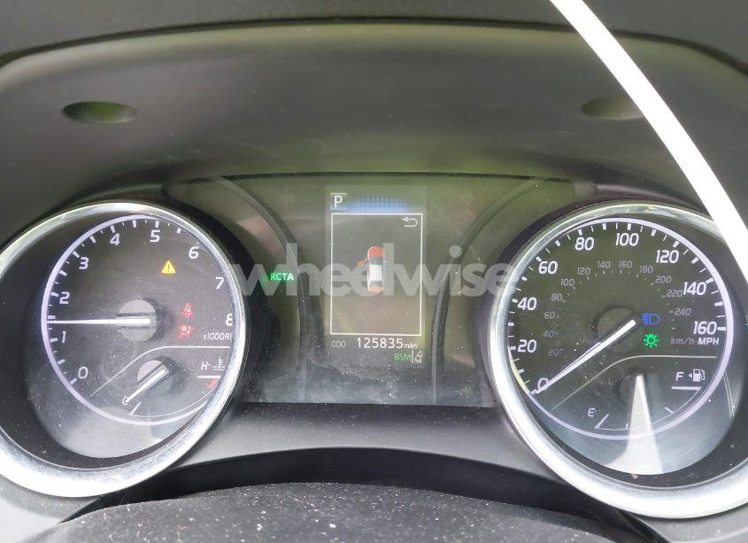 Photo 7 of 2020 Toyota Camry SE (VIN 4T1J11AK2LU392303)