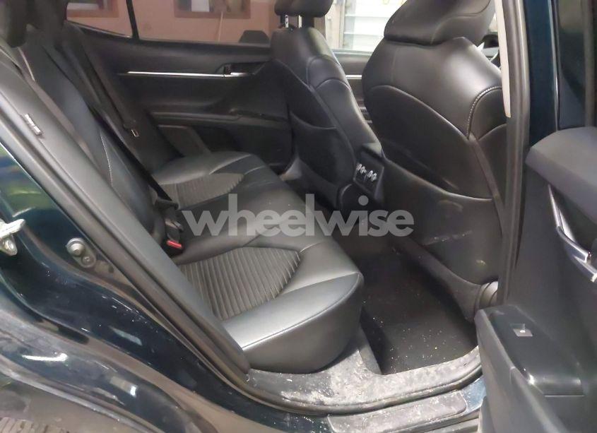 Photo 8 of 2020 Toyota Camry SE (VIN 4T1J11AK9LU864660)