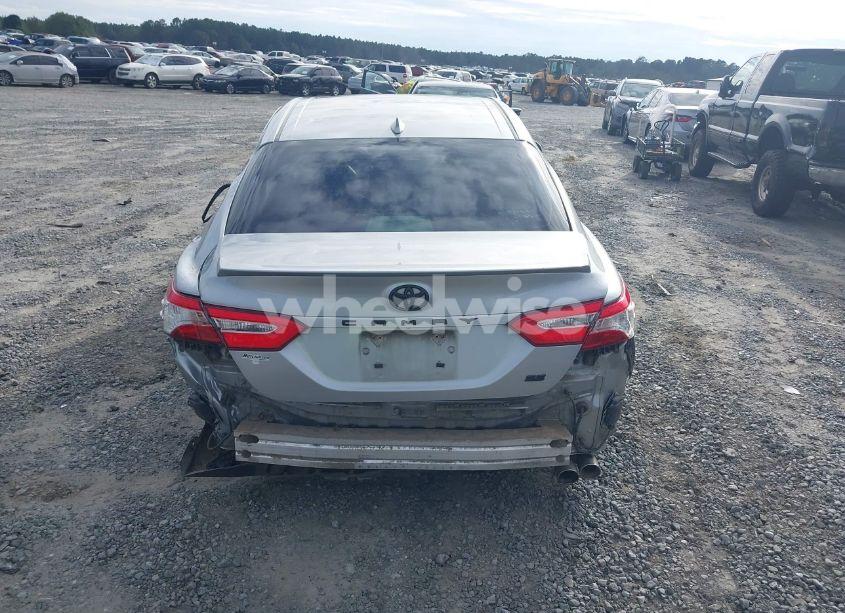 Photo 17 of 2020 Toyota Camry SE (VIN 4T1J11AKXLU879877)