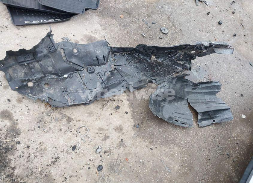 Photo 12 of 2020 Toyota Camry SE AWD (VIN 4T1J11BK6LU014872)