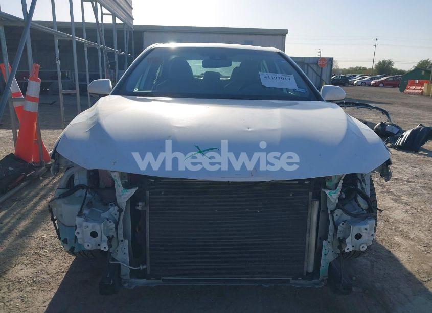 Photo 12 of 2020 Toyota Camry SE HYBRID (VIN 4T1J31AK0LU533783)