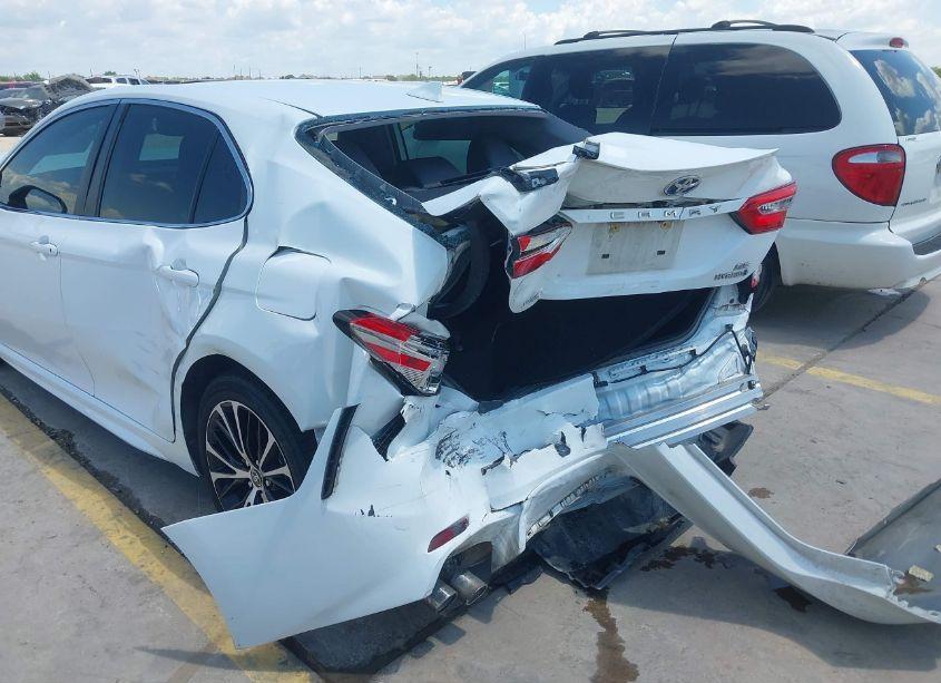 Photo 19 of 2020 Toyota Camry SE HYBRID (VIN 4T1J31AK1LU014371)