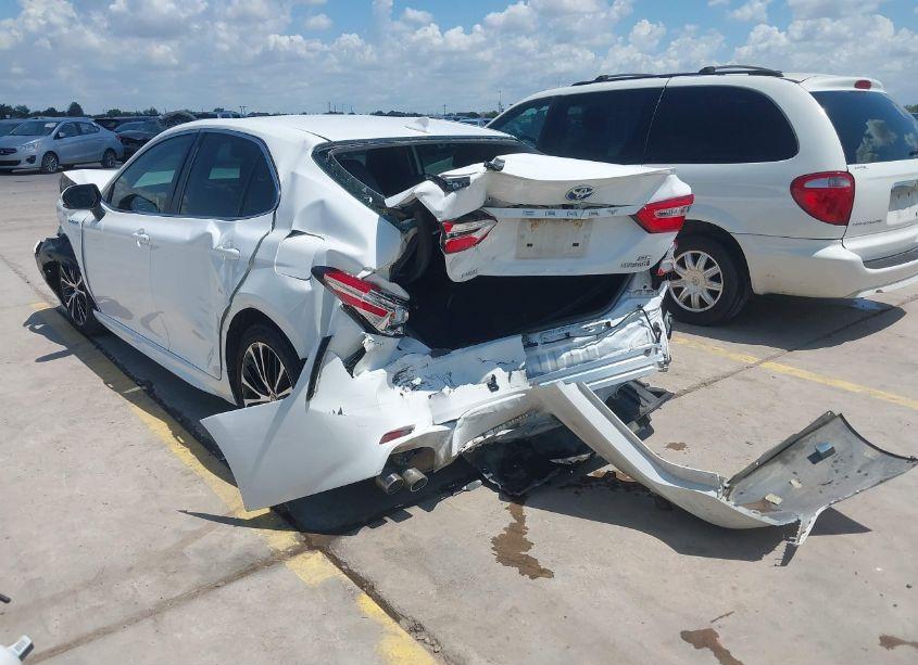 Photo 3 of 2020 Toyota Camry SE HYBRID (VIN 4T1J31AK1LU014371)