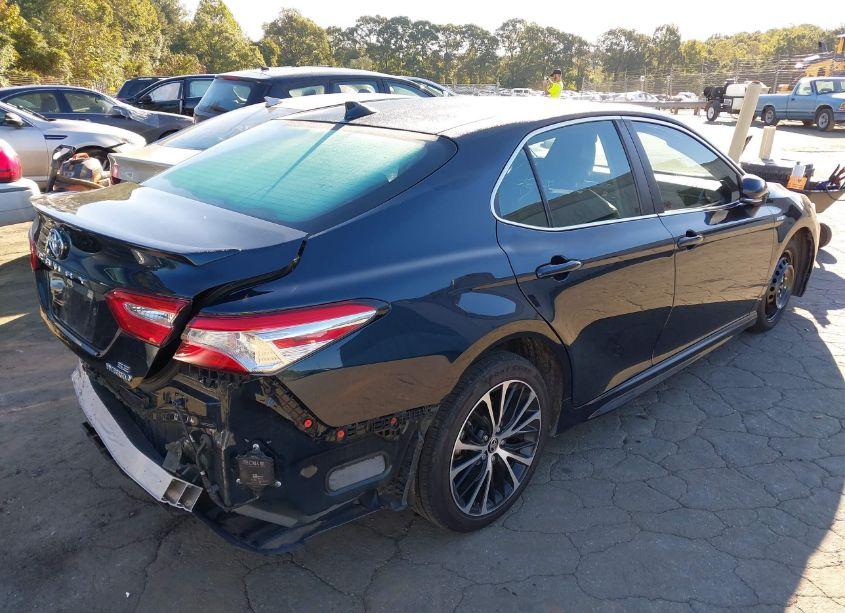 Photo 4 of 2020 Toyota Camry SE HYBRID (VIN 4T1J31AK1LU539088)