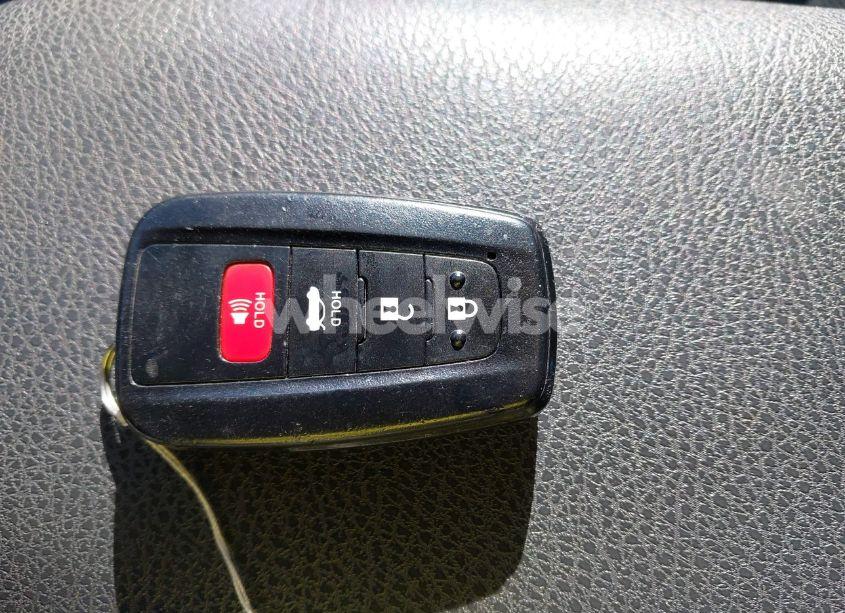 Photo 11 of 2020 Toyota Camry SE HYBRID (VIN 4T1J31AK2LU542694)