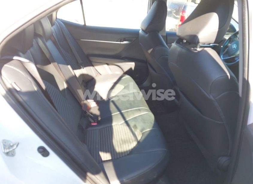 Photo 8 of 2020 Toyota Camry SE HYBRID (VIN 4T1J31AK2LU542694)