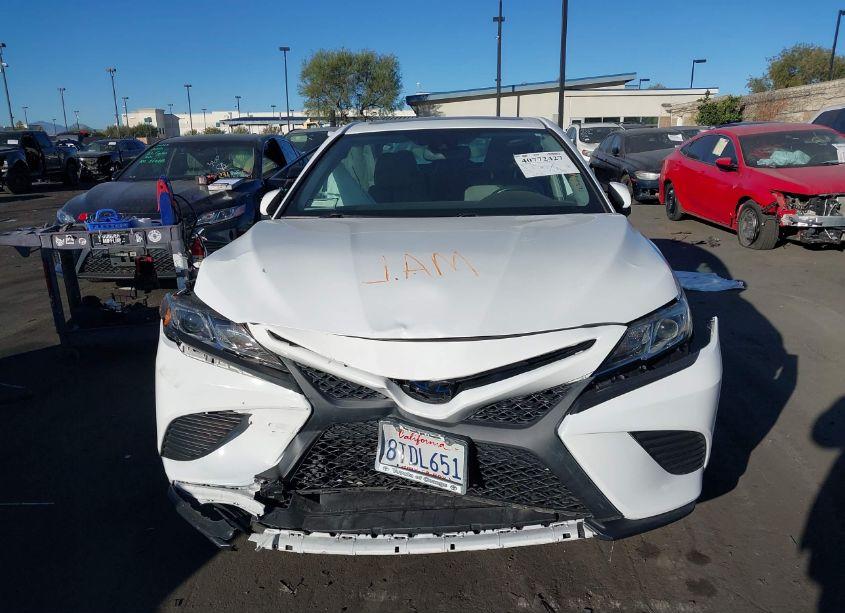 Photo 11 of 2020 Toyota Camry SE HYBRID (VIN 4T1J31AK3LU534569)