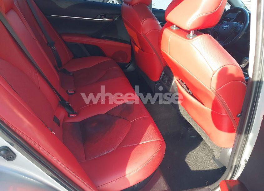 Photo 8 of 2022 Toyota Camry XSE HYBRID (VIN 4T1K31AK1NU036880)