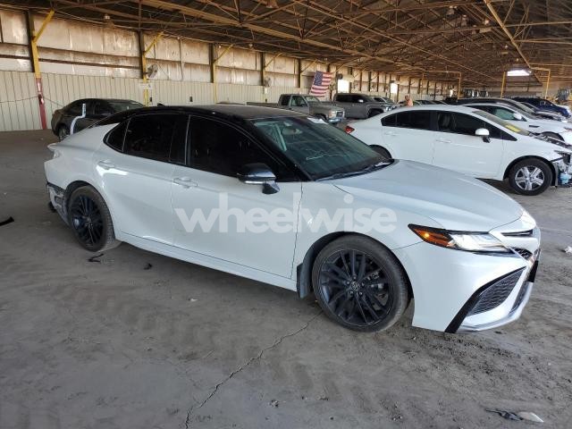 Photo 13 of 2022 TOYOTA CAMRY XSE (VIN 4T1K31AK2NU032921)