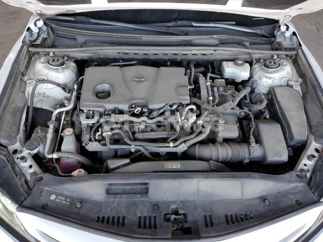 Photo 2 of 2022 TOYOTA CAMRY XSE (VIN 4T1K31AK2NU032921)