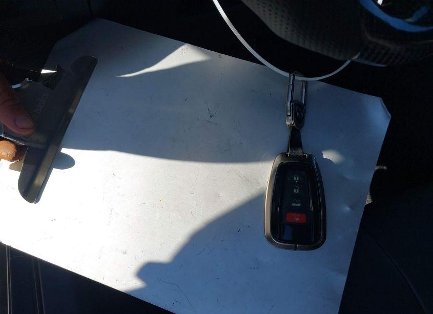 Photo 11 of 2023 Toyota Camry XSE HYBRID (VIN 4T1K31AK2PU600071)