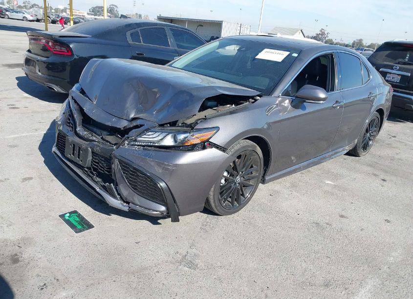 Photo 2 of 2023 Toyota Camry XSE HYBRID (VIN 4T1K31AK2PU600071)