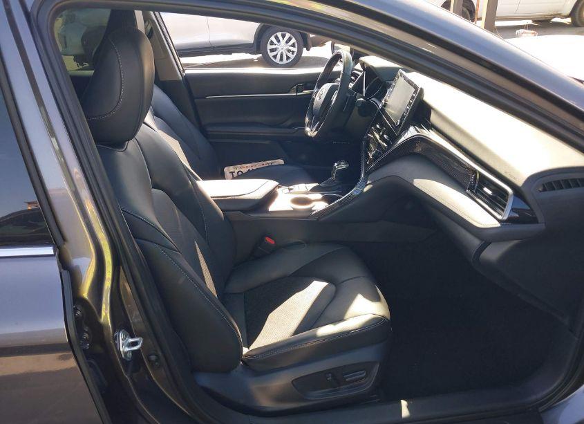 Photo 5 of 2023 Toyota Camry XSE HYBRID (VIN 4T1K31AK2PU600071)