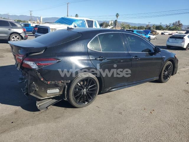 Photo 3 of 2021 TOYOTA CAMRY XSE (VIN 4T1K31AK3MU030318)