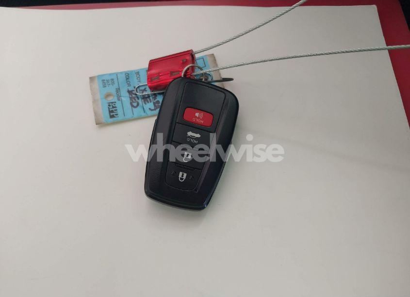 Photo 11 of 2022 Toyota Camry XSE HYBRID (VIN 4T1K31AK3NU032765)