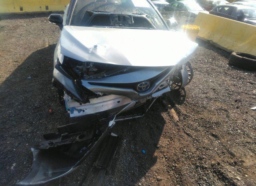 Photo 17 of 2022 Toyota Camry XSE HYBRID (VIN 4T1K31AK3NU044947)