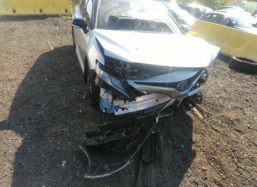 Photo 20 of 2022 Toyota Camry XSE HYBRID (VIN 4T1K31AK3NU044947)