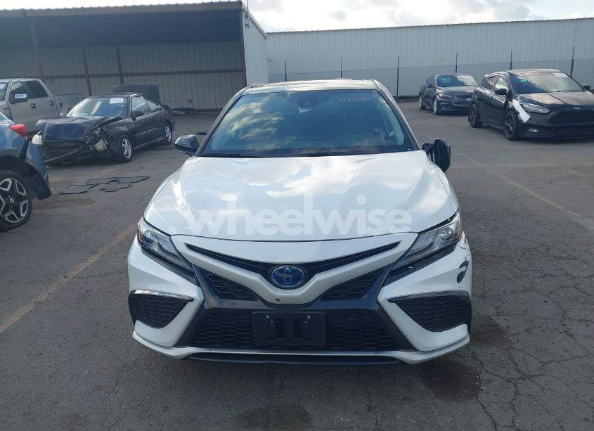 Photo 12 of 2023 Toyota Camry XSE HYBRID (VIN 4T1K31AK3PU050346)