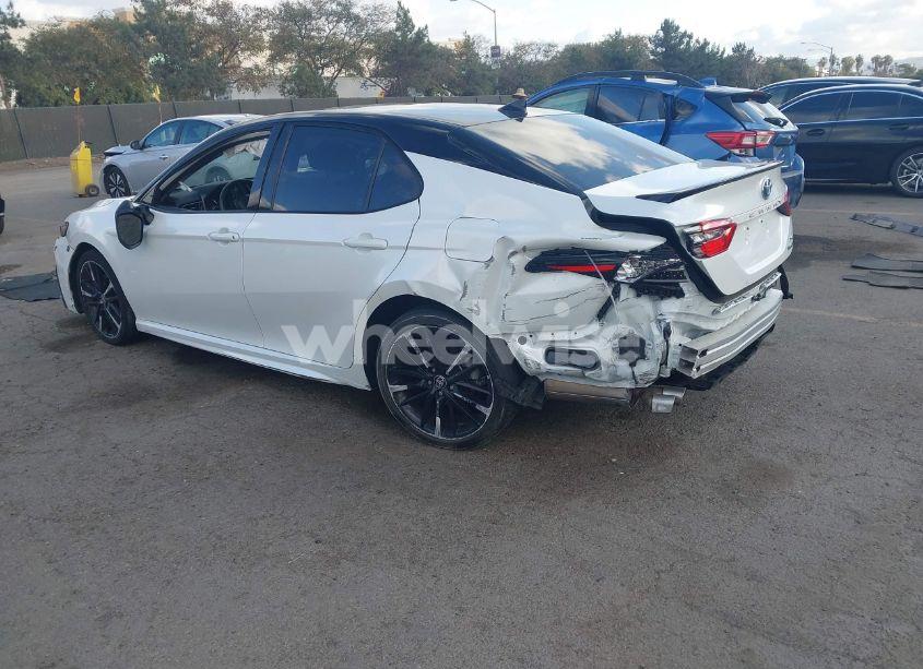 Photo 3 of 2023 Toyota Camry XSE HYBRID (VIN 4T1K31AK3PU050346)