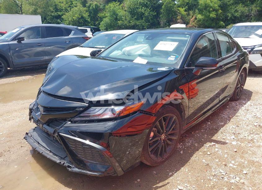 Photo 2 of 2023 Toyota Camry XSE HYBRID (VIN 4T1K31AK3PU615355)