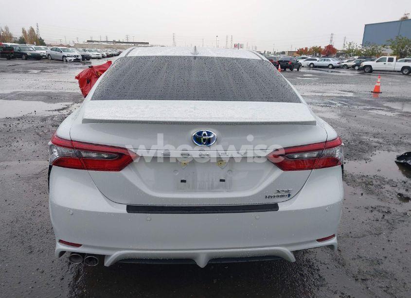 Photo 16 of 2024 Toyota Camry HYBRID XSE (VIN 4T1K31AK3RU066498)