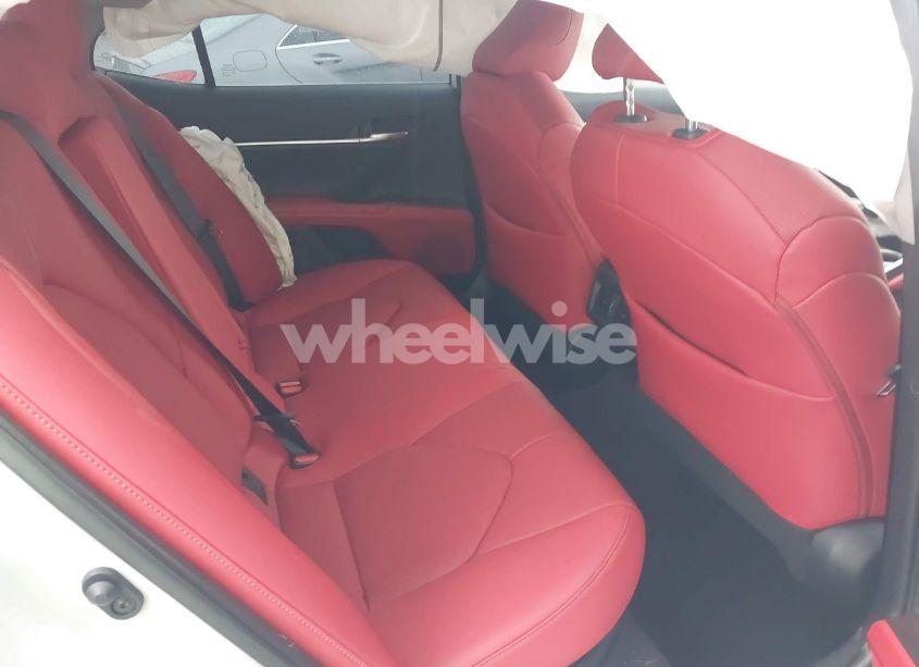 Photo 8 of 2024 Toyota Camry HYBRID XSE (VIN 4T1K31AK3RU066498)