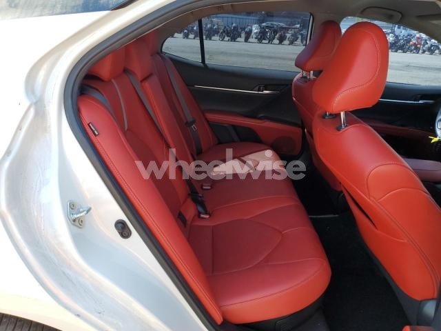 Photo 10 of 2021 TOYOTA CAMRY XSE (VIN 4T1K31AK4MU023460)