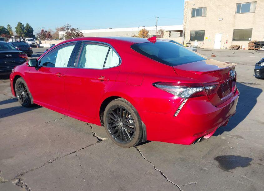 Photo 3 of 2023 Toyota Camry XSE HYBRID (VIN 4T1K31AK4PU055636)