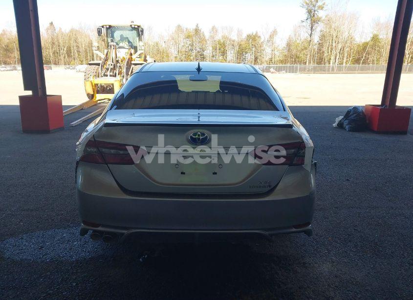 Photo 16 of 2024 Toyota Camry HYBRID XSE (VIN 4T1K31AK4RU065263)