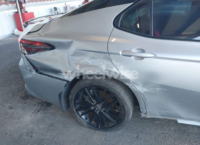 Photo 18 of 2024 Toyota Camry HYBRID XSE (VIN 4T1K31AK4RU065263)