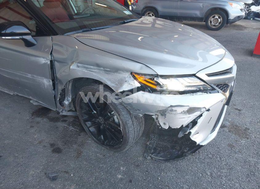 Photo 6 of 2024 Toyota Camry HYBRID XSE (VIN 4T1K31AK4RU065263)