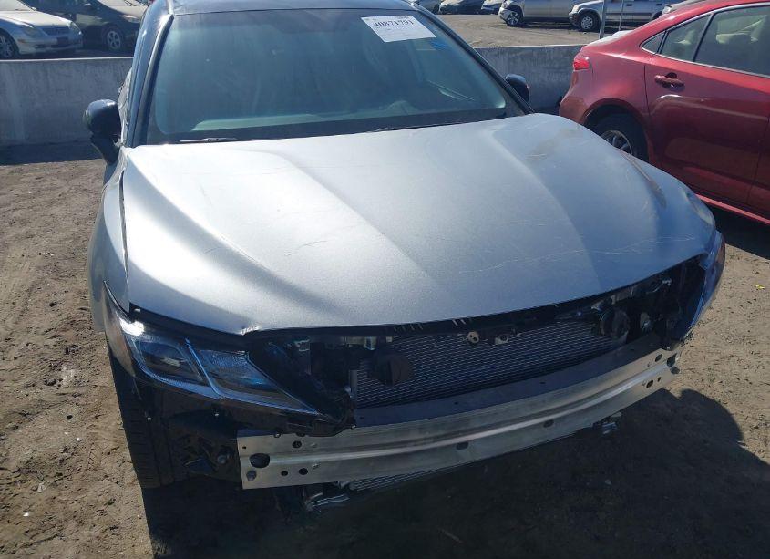 Photo 6 of 2024 Toyota Camry HYBRID XSE (VIN 4T1K31AK4RU069880)