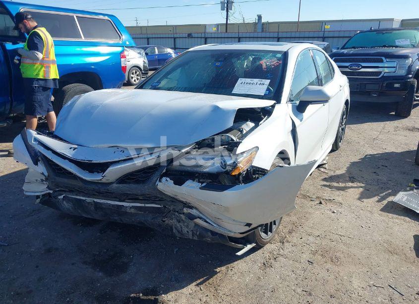 Photo 2 of 2023 Toyota Camry XSE HYBRID (VIN 4T1K31AK5PU604552)