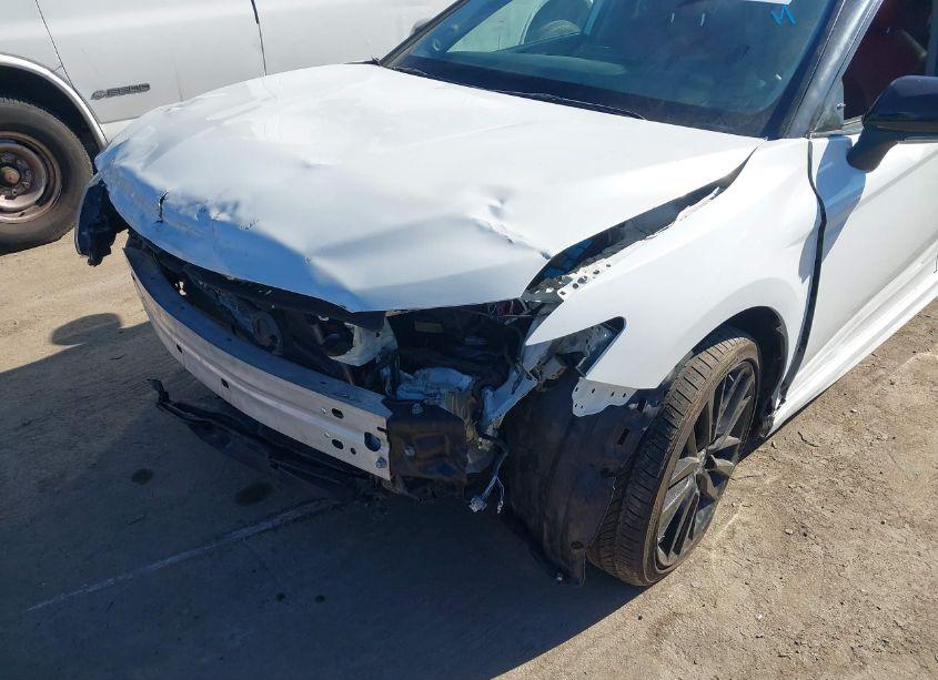 Photo 6 of 2021 Toyota Camry XSE HYBRID (VIN 4T1K31AK6MU024478)