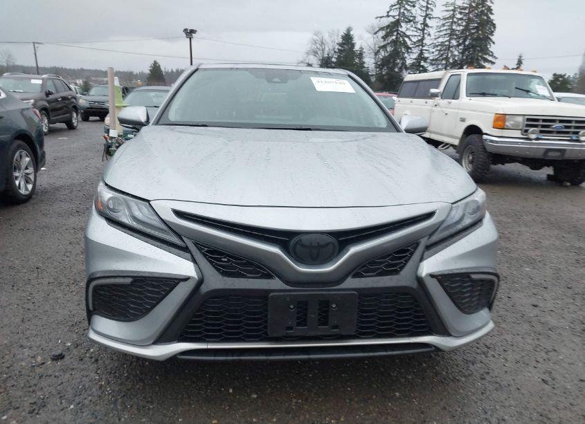 Photo 12 of 2024 Toyota Camry HYBRID XSE (VIN 4T1K31AK6RU626577)