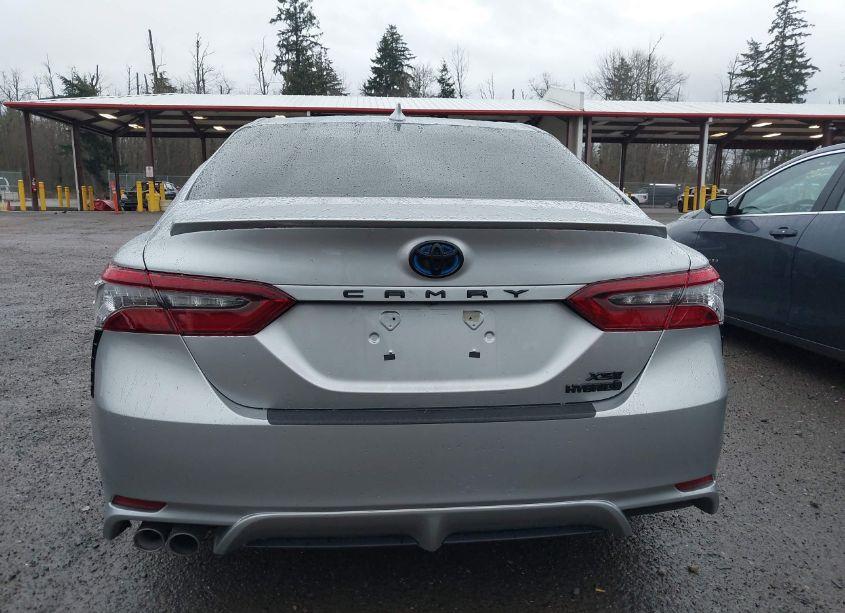 Photo 16 of 2024 Toyota Camry HYBRID XSE (VIN 4T1K31AK6RU626577)