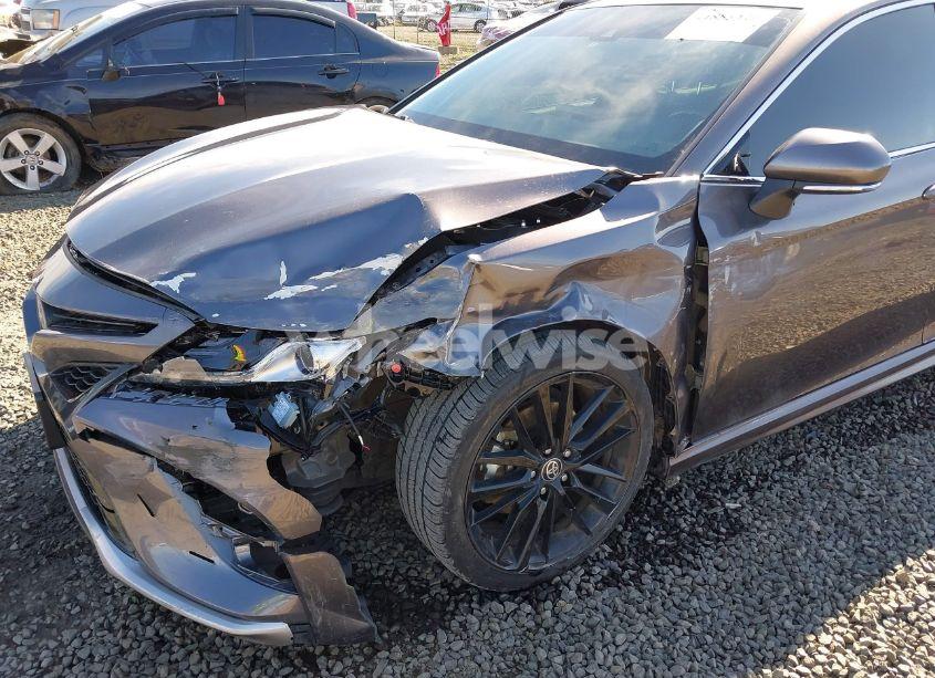 Photo 6 of 2022 Toyota Camry XSE HYBRID (VIN 4T1K31AK7NU586844)